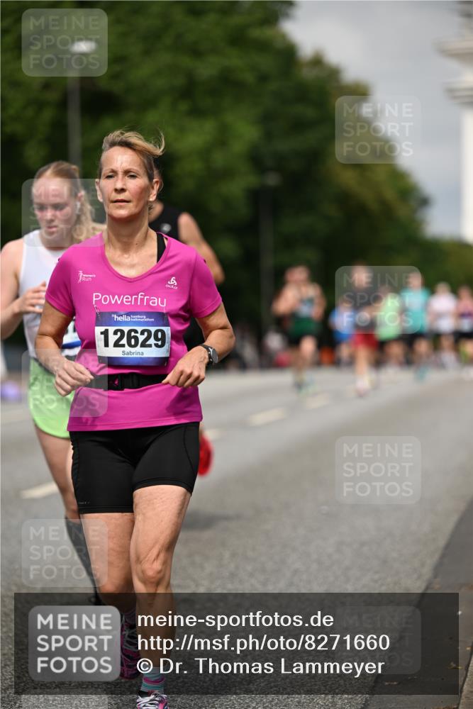 29.06.2025 - hella hamburg halbmarathon Dr. Thomas Lammeyer http://msf.ph/oto/8271660 29.06.2025 10:15:12 Kennedybrücke 1531, 1866, 1992, 4287, 5379, 5440, 5990, 5991, 8171, 8807, 8810, 9169, 9191, 10196, 10372, 11321 meine-sportfotos.de