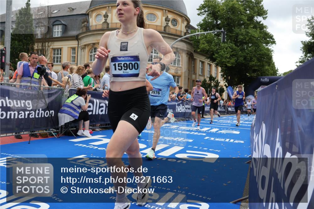 29.06.2025 - hella hamburg halbmarathon Strokosch-Dieckow http://msf.ph/oto/8271663 29.06.2025 10:46:48 Ziel 3976, 4091, 6630, 11858, 13940, 14385, 14541, 15900, 16175, 17172, 17353, 17492, 17669, 17743, 17865, 17892, 19105, 19128 meine-sportfotos.de