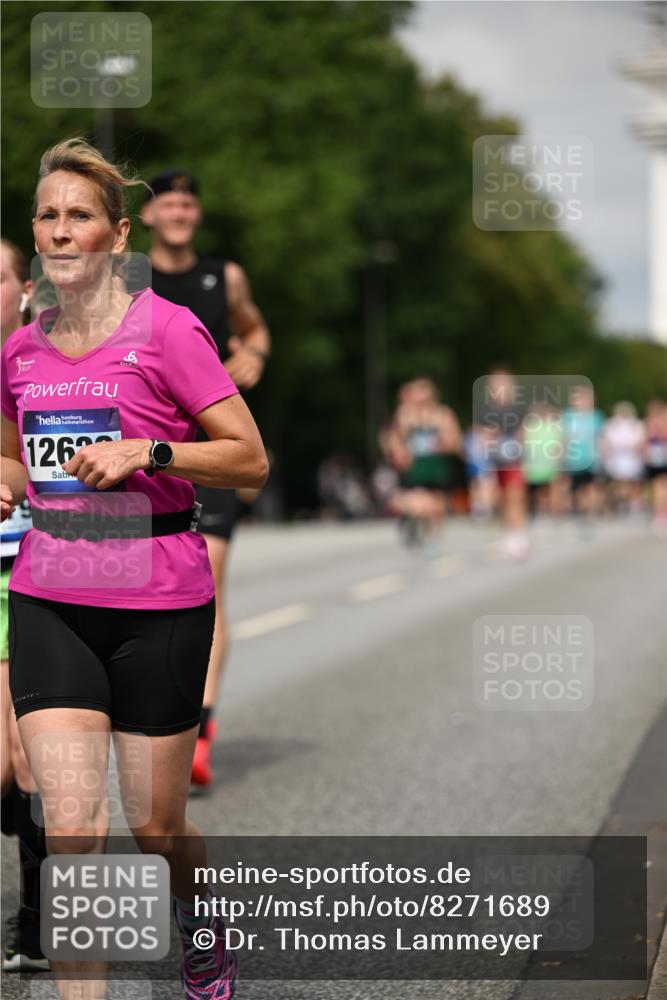 29.06.2025 - hella hamburg halbmarathon Dr. Thomas Lammeyer http://msf.ph/oto/8271689 29.06.2025 10:15:13 Kennedybrücke 1531, 1866, 1992, 4287, 5379, 5440, 5990, 5991, 8171, 8807, 8810, 9169, 9191, 10196, 10372, 11321 meine-sportfotos.de