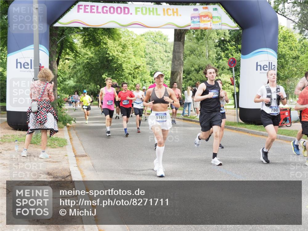 29.06.2025 - hella hamburg halbmarathon MichiJ http://msf.ph/oto/8271711 29.06.2025 10:55:56 Zwischen KM18-KM19 1406, 4663, 5166, 5176, 6028, 6083, 7802, 9845, 11582, 11611, 13285, 14270, 15858, 17439, 18910 meine-sportfotos.de