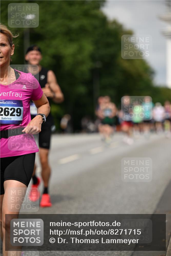 29.06.2025 - hella hamburg halbmarathon Dr. Thomas Lammeyer http://msf.ph/oto/8271715 29.06.2025 10:15:13 Kennedybrücke 1531, 1866, 1992, 4287, 5379, 5440, 5990, 5991, 8171, 8807, 8810, 9169, 9191, 10196, 10372, 11321 meine-sportfotos.de