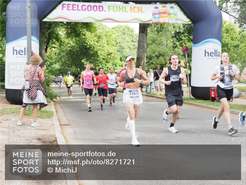 29.06.2025 - hella hamburg halbmarathon MichiJ http://msf.ph/oto/8271721 29.06.2025 10:55:56 Zwischen KM18-KM19 1406, 4663, 5166, 5176, 6028, 6083, 7802, 9845, 11582, 11611, 13285, 14270, 15858, 17439, 18910 meine-sportfotos.de