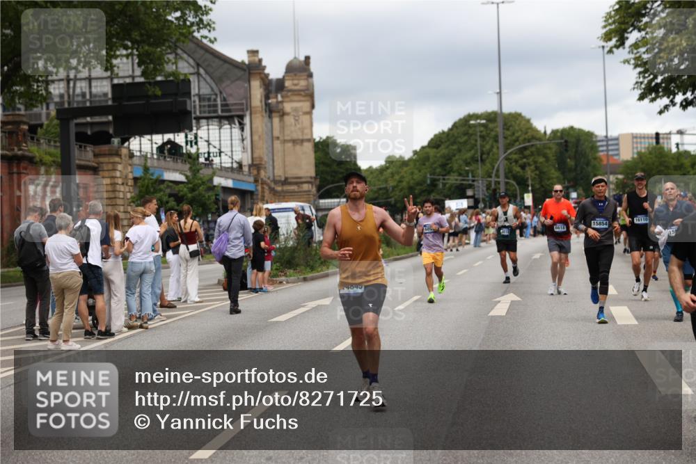 29.06.2025 - hella hamburg halbmarathon Yannick Fuchs http://msf.ph/oto/8271725 29.06.2025 10:49:09 20KM 1120, 1143, 2029, 2119, 2252, 2448, 2955, 3037, 3256, 3652, 4249, 4616, 4868, 4897, 4903, 5021, 6355, 6891, 6938, 7221, 8618, 10044, 10188, 11231, 11568, 12248, 12483, 12526, 12544, 12584, 13267, 14750, 14834, 14845, 14909, 15854, 15868, 15896, 16108, 16110, 16327, 16334, 16609, 17603, 17842, 18031, 18190, 18380, 19047 meine-sportfotos.de