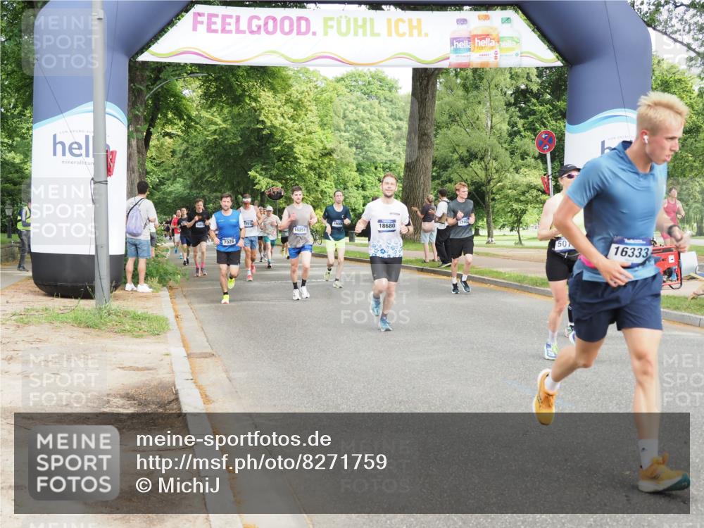 29.06.2025 - hella hamburg halbmarathon MichiJ http://msf.ph/oto/8271759 29.06.2025 10:31:19 Zwischen KM18-KM19 2653, 4229, 4235, 5011, 5506, 7635, 7734, 7765, 9364, 10216, 11177, 11907, 12327, 16333, 16648, 18449, 18659, 18680 meine-sportfotos.de