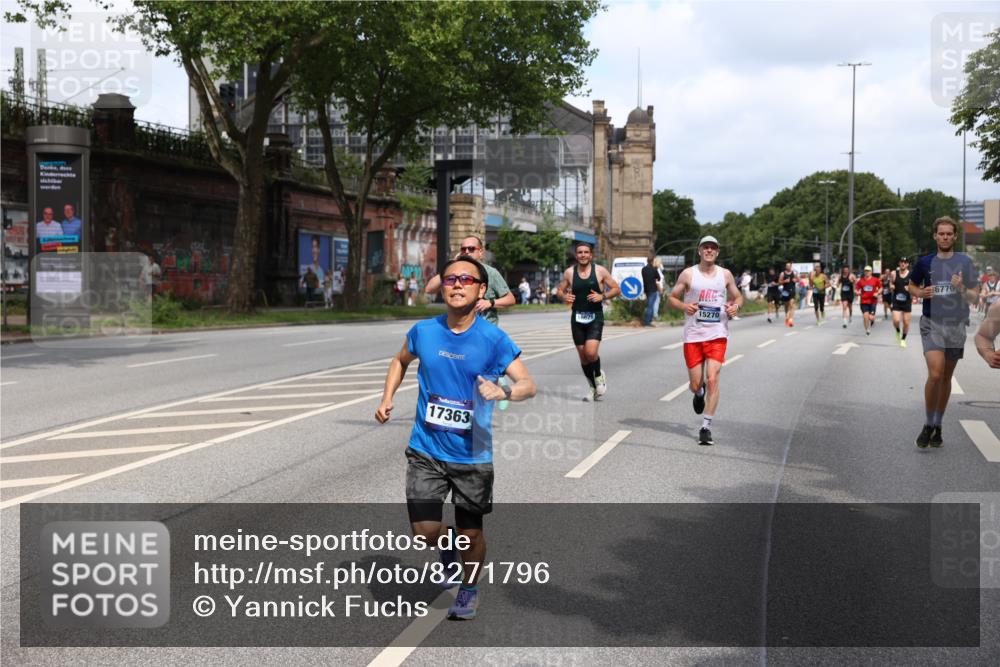 29.06.2025 - hella hamburg halbmarathon Yannick Fuchs http://msf.ph/oto/8271796 29.06.2025 10:37:02 20KM 1209, 1312, 1700, 2233, 4235, 4823, 5436, 6721, 6770, 7035, 7448, 7693, 7734, 7765, 7865, 9833, 10216, 10469, 11907, 12839, 13446, 13709, 13725, 14447, 14811, 14813, 15095, 15175, 15270, 15297, 15301, 15535, 16295, 16333, 16507, 16626, 16660, 16677, 17000, 17016, 17177, 17363, 17864, 17911, 18275, 18330, 18559, 18632, 18680, 18920 meine-sportfotos.de