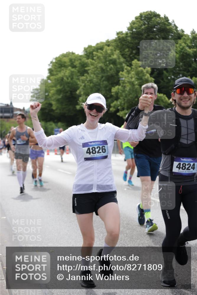 29.06.2025 - hella hamburg halbmarathon Jannik Wohlers http://msf.ph/oto/8271809 29.06.2025 10:33:54 Lombardsbrücke 1672, 2412, 2464, 2510, 2511, 2801, 2933, 3145, 3848, 4540, 4824, 4826, 5609, 6105, 6571, 6574, 7324, 7329, 8349, 8965, 9379, 10360, 10564, 11668, 11872, 12165, 12896, 13437, 13747, 13957, 14047, 14854, 14855, 14918, 14919, 15793, 15983, 16115, 16578, 16919, 17105, 17230, 17650, 17789, 18044, 18158, 18941 meine-sportfotos.de