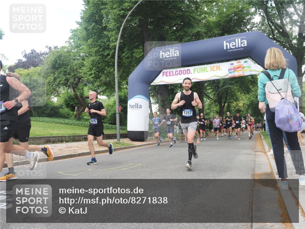 29.06.2025 - hella hamburg halbmarathon KatJ http://msf.ph/oto/8271838 29.06.2025 10:39:52 Zwischen KM18-KM19 1257, 1657, 2540, 2595, 2814, 5020, 5093, 6198, 7475 meine-sportfotos.de