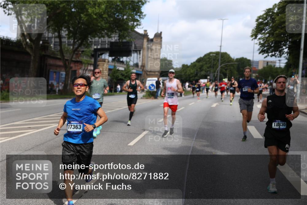 29.06.2025 - hella hamburg halbmarathon Yannick Fuchs http://msf.ph/oto/8271882 29.06.2025 10:37:02 20KM 1209, 1312, 1700, 2233, 4235, 4823, 5436, 6721, 6770, 7035, 7448, 7693, 7734, 7765, 7865, 9833, 10216, 10469, 11907, 12839, 13446, 13709, 13725, 14447, 14811, 14813, 15095, 15175, 15270, 15297, 15301, 15535, 16295, 16333, 16507, 16626, 16660, 16677, 17000, 17016, 17177, 17363, 17864, 17911, 18275, 18330, 18559, 18632, 18680, 18920 meine-sportfotos.de
