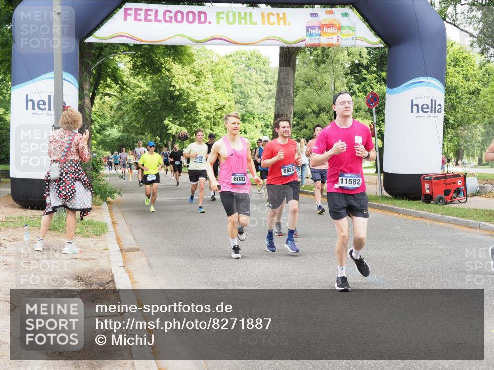 29.06.2025 - hella hamburg halbmarathon MichiJ http://msf.ph/oto/8271887 29.06.2025 10:55:57 Zwischen KM18-KM19 1406, 4663, 5176, 6028, 6083, 7802, 9845, 11582, 11611, 12653, 13285, 14270, 15858, 17439, 18910 meine-sportfotos.de