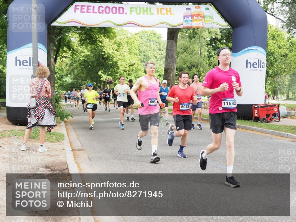 29.06.2025 - hella hamburg halbmarathon MichiJ http://msf.ph/oto/8271945 29.06.2025 10:55:57 Zwischen KM18-KM19 1406, 4663, 5176, 6028, 6083, 7802, 9845, 11582, 11611, 12653, 13285, 14270, 15858, 17439, 18910 meine-sportfotos.de