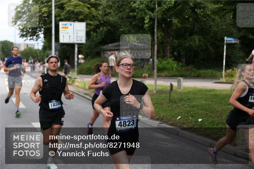 29.06.2025 - hella hamburg halbmarathon Yannick Fuchs http://msf.ph/oto/8271948 29.06.2025 10:37:02 20KM 1209, 1312, 1700, 2233, 4235, 4823, 5436, 6721, 6770, 7035, 7448, 7693, 7734, 7765, 7865, 9833, 10216, 10469, 11907, 12839, 13446, 13709, 13725, 14447, 14811, 14813, 15095, 15175, 15270, 15297, 15301, 15535, 16295, 16333, 16507, 16626, 16660, 16677, 17000, 17016, 17177, 17363, 17864, 17911, 18275, 18330, 18559, 18632, 18680, 18920 meine-sportfotos.de