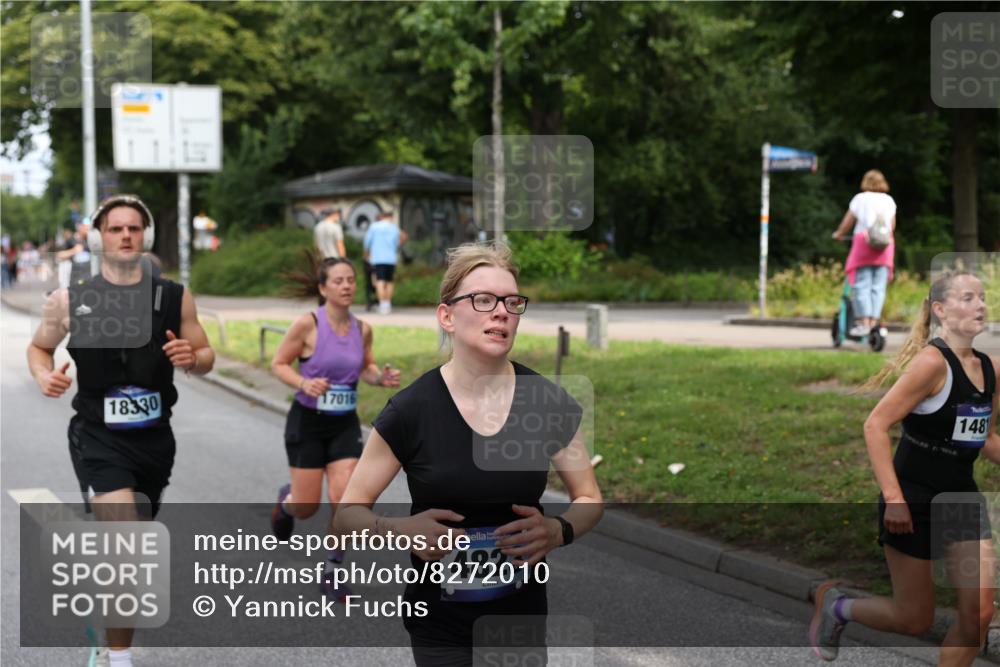 29.06.2025 - hella hamburg halbmarathon Yannick Fuchs http://msf.ph/oto/8272010 29.06.2025 10:37:02 20KM 1209, 1312, 1700, 2233, 4235, 4823, 5436, 6721, 6770, 7035, 7448, 7693, 7734, 7765, 7865, 9833, 10216, 10469, 11907, 12839, 13446, 13709, 13725, 14447, 14811, 14813, 15095, 15175, 15270, 15297, 15301, 15535, 16295, 16333, 16507, 16626, 16660, 16677, 17000, 17016, 17177, 17363, 17864, 17911, 18275, 18330, 18559, 18632, 18680, 18920 meine-sportfotos.de