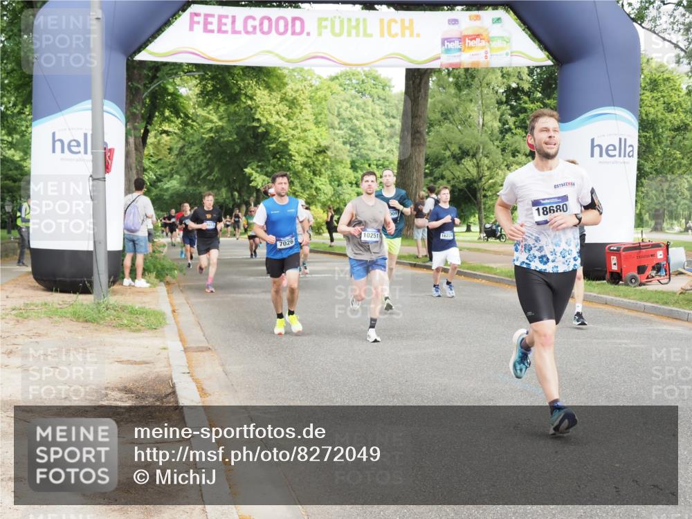 29.06.2025 - hella hamburg halbmarathon MichiJ http://msf.ph/oto/8272049 29.06.2025 10:31:21 Zwischen KM18-KM19 2653, 4235, 5011, 5506, 7026, 7765, 9364, 10251, 11177, 16333, 16648, 17403, 18659, 18680, 19009 meine-sportfotos.de