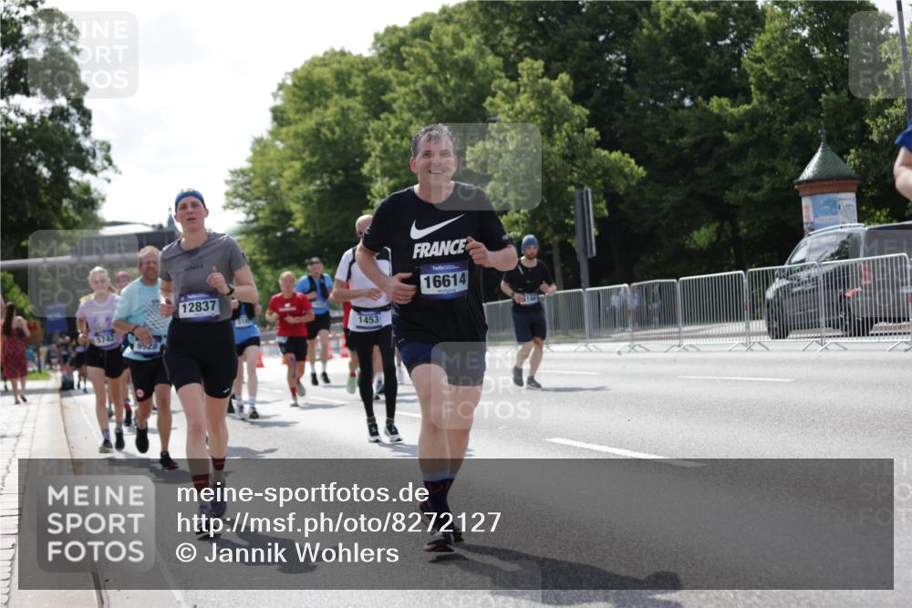 29.06.2025 - hella hamburg halbmarathon Jannik Wohlers http://msf.ph/oto/8272127 29.06.2025 10:01:40 Lombardsbrücke 1364, 1432, 1453, 3169, 4286, 4985, 5742, 6166, 6322, 6327, 6438, 6595, 7031, 7189, 7223, 7243, 9741, 9928, 10177, 11938, 12315, 12316, 12491, 12564, 12781, 12837, 14471, 14660, 14677, 15901, 16420, 16540, 16614, 16723, 16770, 17503, 17951, 17952, 19159, 19162, 19240 meine-sportfotos.de