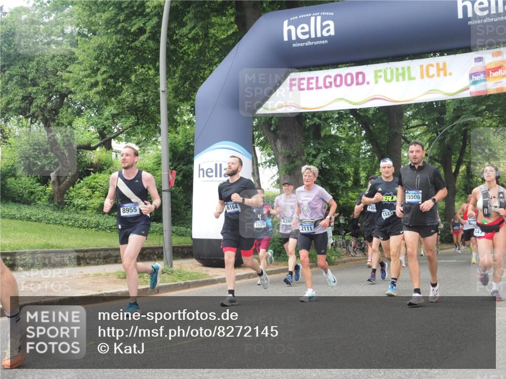 29.06.2025 - hella hamburg halbmarathon KatJ http://msf.ph/oto/8272145 29.06.2025 10:39:55 Zwischen KM18-KM19 1257, 1657, 1706, 2111, 2540, 2595, 4837, 6164, 7130, 7475, 8447 meine-sportfotos.de