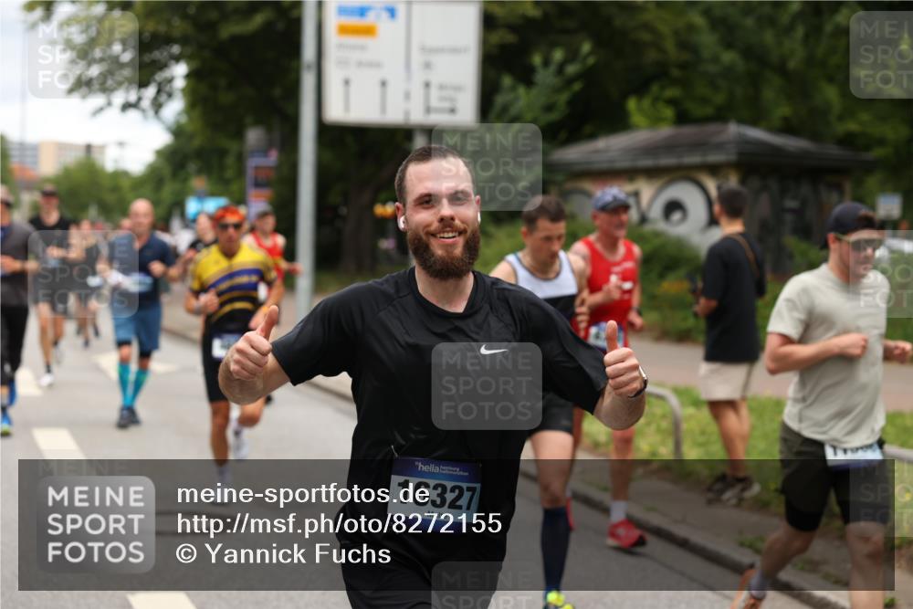 29.06.2025 - hella hamburg halbmarathon Yannick Fuchs http://msf.ph/oto/8272155 29.06.2025 10:49:10 20KM 1120, 1143, 2029, 2252, 2448, 2955, 3037, 3256, 3652, 4249, 4616, 4868, 4897, 4903, 5021, 6355, 6891, 6938, 7221, 8618, 8691, 10044, 10188, 11231, 11568, 12248, 12483, 12526, 12544, 12584, 13267, 13470, 14750, 14834, 14845, 14909, 15300, 15854, 15868, 15896, 16108, 16110, 16327, 16334, 16609, 17603, 17842, 18031, 18190, 19047 meine-sportfotos.de