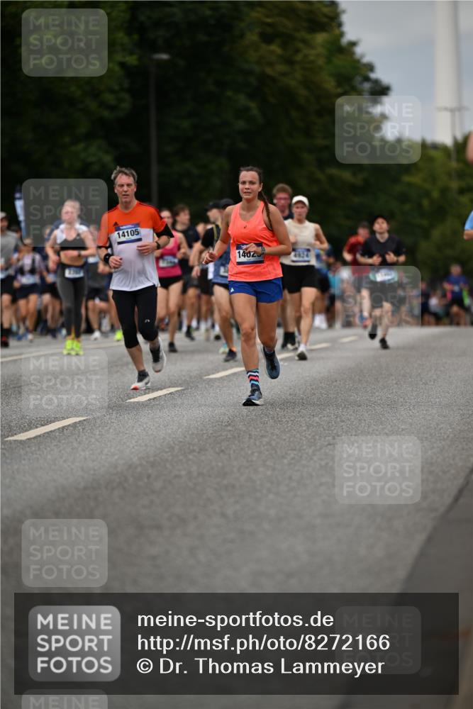 29.06.2025 - hella hamburg halbmarathon Dr. Thomas Lammeyer http://msf.ph/oto/8272166 29.06.2025 10:36:04 Kennedybrücke 1235, 1292, 2672, 3239, 3358, 3752, 4314, 4924, 5496, 5601, 5658, 5743, 6344, 7295, 7334, 7344, 7570, 7695, 7816, 7898, 8304, 8538, 8757, 9478, 9604, 9882, 10248, 10421, 10653, 11168 meine-sportfotos.de