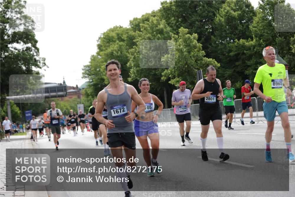 29.06.2025 - hella hamburg halbmarathon Jannik Wohlers http://msf.ph/oto/8272175 29.06.2025 10:33:56 Lombardsbrücke 1672, 2412, 2464, 2510, 2511, 2801, 3145, 4540, 4824, 4826, 5609, 6105, 6571, 6574, 7324, 7329, 8349, 8705, 8965, 9379, 10360, 10564, 11668, 11872, 12165, 12896, 13437, 13747, 13957, 14047, 14854, 14855, 14918, 15793, 15983, 16682, 16919, 17105, 17230, 17650, 17789, 18044, 18158, 18941 meine-sportfotos.de