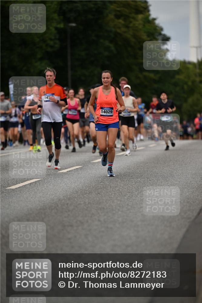 29.06.2025 - hella hamburg halbmarathon Dr. Thomas Lammeyer http://msf.ph/oto/8272183 29.06.2025 10:36:04 Kennedybrücke 1235, 1292, 2672, 3239, 3358, 3752, 4314, 4924, 5496, 5601, 5658, 5743, 6344, 7295, 7334, 7344, 7570, 7695, 7816, 7898, 8304, 8538, 8757, 9478, 9604, 9882, 10248, 10421, 10653, 11168 meine-sportfotos.de