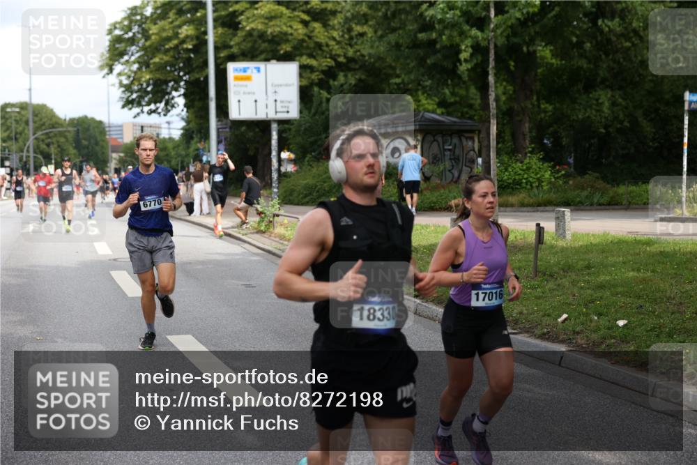 29.06.2025 - hella hamburg halbmarathon Yannick Fuchs http://msf.ph/oto/8272198 29.06.2025 10:37:03 20KM 1312, 1353, 1700, 2233, 4235, 4823, 5436, 6721, 6770, 7035, 7448, 7693, 7734, 7765, 7865, 9371, 9833, 10216, 10469, 11907, 12839, 13446, 13725, 14447, 14560, 14811, 14813, 15095, 15175, 15270, 15297, 15301, 15535, 16295, 16333, 16507, 16626, 16660, 16677, 17000, 17016, 17177, 17363, 17733, 17864, 17911, 18275, 18330, 18559, 18632, 18680, 18920 meine-sportfotos.de