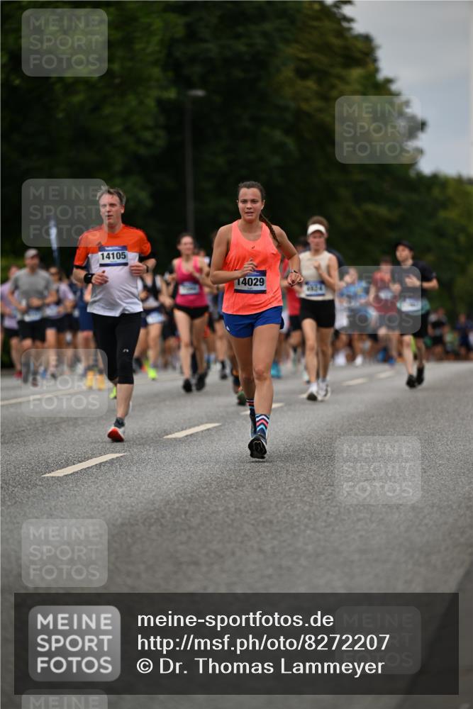 29.06.2025 - hella hamburg halbmarathon Dr. Thomas Lammeyer http://msf.ph/oto/8272207 29.06.2025 10:36:05 Kennedybrücke 1235, 1292, 2672, 3239, 3358, 3751, 3752, 4314, 4924, 5496, 5601, 5658, 5743, 6344, 7239, 7295, 7334, 7344, 7535, 7570, 7695, 7816, 7898, 8127, 8304, 8538, 8757, 9478, 9604, 9882, 10248, 10421, 10653, 11168 meine-sportfotos.de