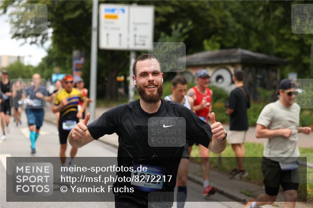 29.06.2025 - hella hamburg halbmarathon Yannick Fuchs http://msf.ph/oto/8272217 29.06.2025 10:49:10 20KM 1120, 1143, 2029, 2252, 2448, 2955, 3037, 3256, 3652, 4249, 4616, 4868, 4897, 4903, 5021, 6355, 6891, 6938, 7221, 8618, 8691, 10044, 10188, 11231, 11568, 12248, 12483, 12526, 12544, 12584, 13267, 13470, 14750, 14834, 14845, 14909, 15300, 15854, 15868, 15896, 16108, 16110, 16327, 16334, 16609, 17603, 17842, 18031, 18190, 19047 meine-sportfotos.de