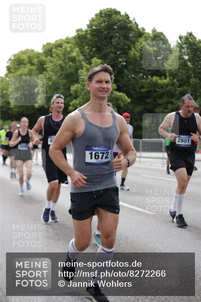 29.06.2025 - hella hamburg halbmarathon Jannik Wohlers http://msf.ph/oto/8272266 29.06.2025 10:33:57 Lombardsbrücke 1672, 2412, 2464, 2510, 2511, 2801, 3145, 4540, 4824, 4826, 5609, 6105, 6571, 6574, 7324, 7329, 8349, 8705, 8965, 9379, 10360, 10564, 11872, 12165, 12896, 13437, 13747, 13957, 14047, 14854, 14855, 14918, 15793, 15983, 16682, 16919, 17105, 17230, 17650, 17789, 18044, 18158, 18941 meine-sportfotos.de