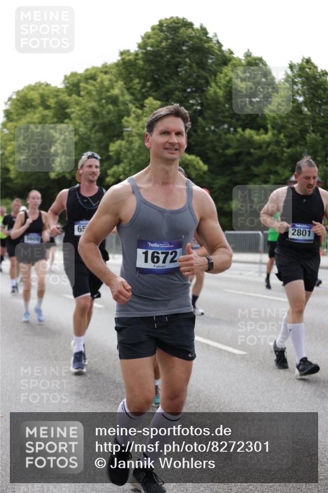 29.06.2025 - hella hamburg halbmarathon Jannik Wohlers http://msf.ph/oto/8272301 29.06.2025 10:33:57 Lombardsbrücke 1672, 2412, 2464, 2510, 2511, 2801, 3145, 4540, 4824, 4826, 5609, 6105, 6571, 6574, 7324, 7329, 8349, 8705, 8965, 9379, 10360, 10564, 11872, 12165, 12896, 13437, 13747, 13957, 14047, 14854, 14855, 14918, 15793, 15983, 16682, 16919, 17105, 17230, 17650, 17789, 18044, 18158, 18941 meine-sportfotos.de
