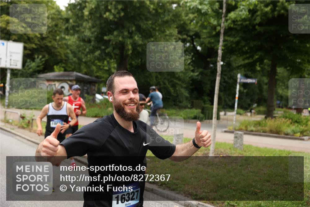 29.06.2025 - hella hamburg halbmarathon Yannick Fuchs http://msf.ph/oto/8272367 29.06.2025 10:49:10 20KM 1120, 1143, 2029, 2252, 2448, 2955, 3037, 3256, 3652, 4249, 4616, 4868, 4897, 4903, 5021, 6355, 6891, 6938, 7221, 8618, 8691, 10044, 10188, 11231, 11568, 12248, 12483, 12526, 12544, 12584, 13267, 13470, 14750, 14834, 14845, 14909, 15300, 15854, 15868, 15896, 16108, 16110, 16327, 16334, 16609, 17603, 17842, 18031, 18190, 19047 meine-sportfotos.de