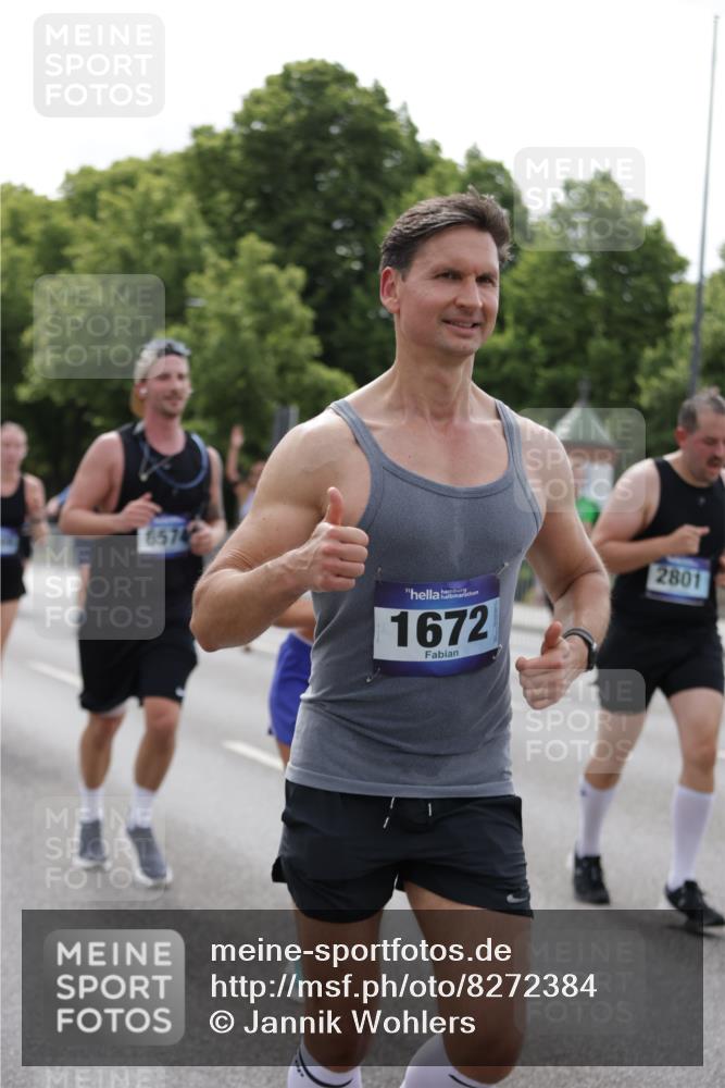 29.06.2025 - hella hamburg halbmarathon Jannik Wohlers http://msf.ph/oto/8272384 29.06.2025 10:33:57 Lombardsbrücke 1672, 2412, 2464, 2510, 2511, 2801, 3145, 4540, 4824, 4826, 5609, 6105, 6571, 6574, 7324, 7329, 8349, 8705, 8965, 9379, 10360, 10564, 11872, 12165, 12896, 13437, 13747, 13957, 14047, 14854, 14855, 14918, 15793, 15983, 16682, 16919, 17105, 17230, 17650, 17789, 18044, 18158, 18941 meine-sportfotos.de