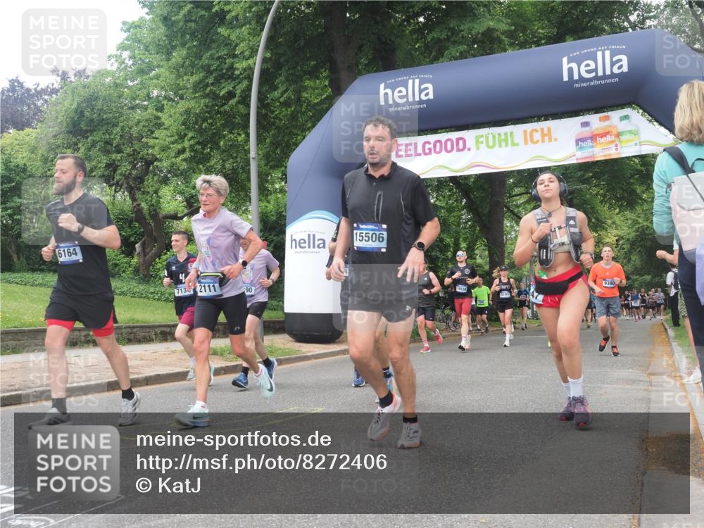 29.06.2025 - hella hamburg halbmarathon KatJ http://msf.ph/oto/8272406 29.06.2025 10:39:56 Zwischen KM18-KM19 1257, 1706, 2111, 2540, 2595, 4837, 5169, 6164, 6390, 7130, 7475, 7786, 8447 meine-sportfotos.de