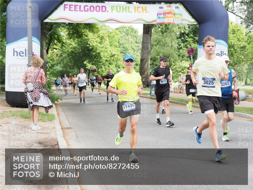 29.06.2025 - hella hamburg halbmarathon MichiJ http://msf.ph/oto/8272455 29.06.2025 10:56:00 Zwischen KM18-KM19 1406, 3025, 3262, 4663, 5176, 6028, 6083, 7802, 9674, 9845, 11611, 12653, 13285, 14270, 15858, 17439, 18617 meine-sportfotos.de