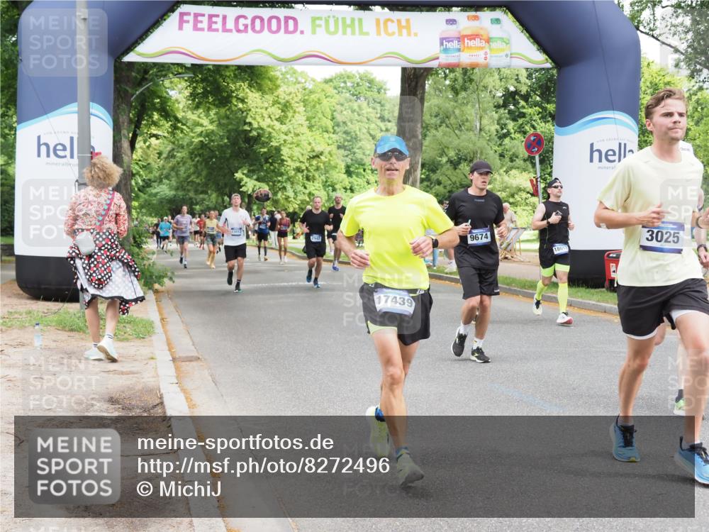 29.06.2025 - hella hamburg halbmarathon MichiJ http://msf.ph/oto/8272496 29.06.2025 10:56:01 Zwischen KM18-KM19 1406, 3025, 3262, 4663, 5176, 6028, 6083, 7802, 9674, 11611, 12653, 14270, 15858, 17439, 18616, 18617 meine-sportfotos.de