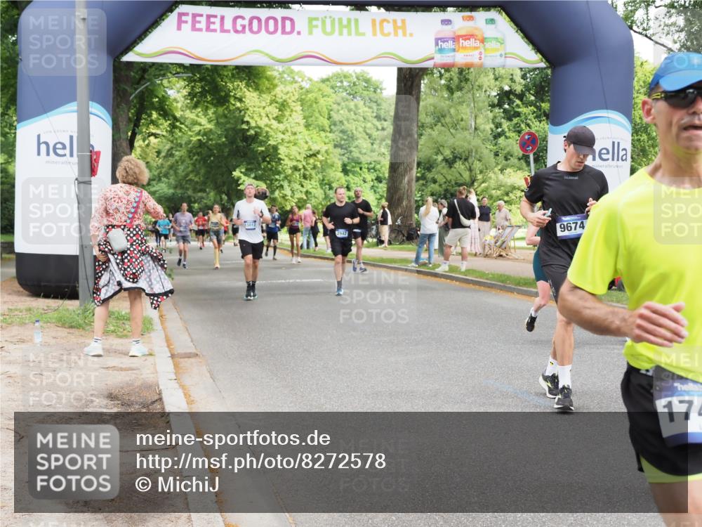 29.06.2025 - hella hamburg halbmarathon MichiJ http://msf.ph/oto/8272578 29.06.2025 10:56:02 Zwischen KM18-KM19 1406, 2942, 3025, 3262, 5176, 6028, 6083, 9674, 12653, 15012, 15858, 17439, 18616, 18617 meine-sportfotos.de