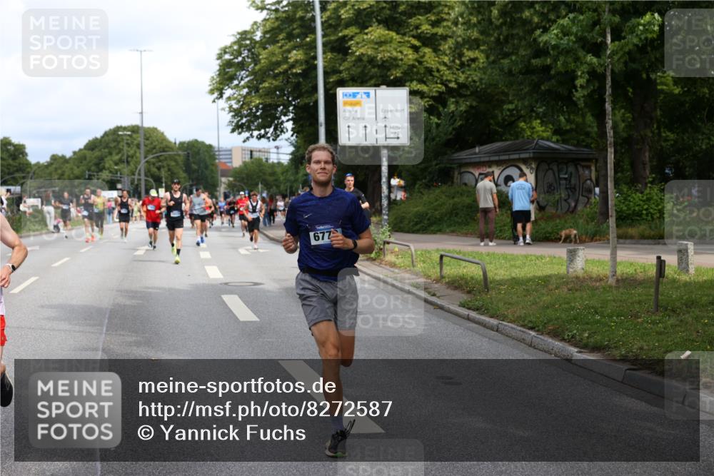 29.06.2025 - hella hamburg halbmarathon Yannick Fuchs http://msf.ph/oto/8272587 29.06.2025 10:37:04 20KM 1312, 1353, 1700, 2233, 4235, 4823, 5436, 6721, 6770, 7035, 7448, 7693, 7734, 7765, 7865, 9371, 9833, 10216, 10469, 11907, 12839, 13446, 14447, 14560, 14811, 14813, 15095, 15175, 15270, 15297, 15301, 15535, 16295, 16333, 16507, 16626, 16660, 16677, 17000, 17016, 17177, 17363, 17733, 17864, 17911, 18275, 18330, 18559, 18632, 18659, 18680, 18920 meine-sportfotos.de
