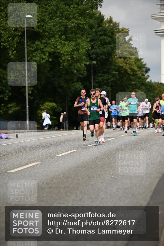 29.06.2025 - hella hamburg halbmarathon Dr. Thomas Lammeyer http://msf.ph/oto/8272617 29.06.2025 10:15:15 Kennedybrücke 1166, 1531, 1866, 1992, 4227, 5379, 5440, 5990, 5991, 8807, 8810, 9169, 9191, 10372, 11321 meine-sportfotos.de