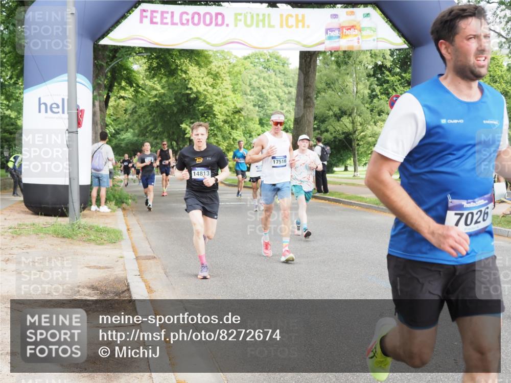 29.06.2025 - hella hamburg halbmarathon MichiJ http://msf.ph/oto/8272674 29.06.2025 10:31:23 Zwischen KM18-KM19 4235, 5011, 5506, 7026, 7865, 10251, 11177, 16224, 16333, 16648, 17403, 17516, 18680, 19009 meine-sportfotos.de