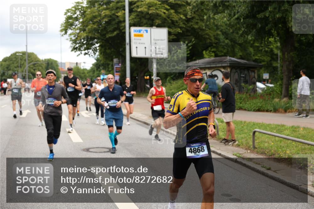 29.06.2025 - hella hamburg halbmarathon Yannick Fuchs http://msf.ph/oto/8272682 29.06.2025 10:49:11 20KM 1120, 1143, 2029, 2252, 2448, 3037, 3256, 4249, 4616, 4868, 4897, 4903, 5021, 6355, 6891, 6938, 7221, 8618, 8691, 10044, 10188, 10582, 11231, 11568, 12248, 12483, 12526, 12544, 12584, 13236, 13267, 13470, 14750, 14834, 14845, 14909, 15300, 15854, 15868, 15896, 16108, 16110, 16327, 16334, 16609, 17603, 18031, 18190, 18290, 19047 meine-sportfotos.de
