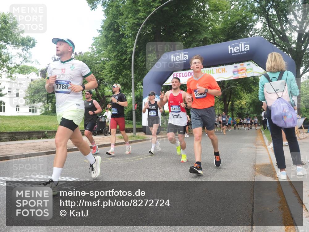 29.06.2025 - hella hamburg halbmarathon KatJ http://msf.ph/oto/8272724 29.06.2025 10:39:59 Zwischen KM18-KM19 1706, 2111, 2540, 2595, 3208, 4837, 5169, 5194, 6164, 6390, 7130, 7786, 8447 meine-sportfotos.de