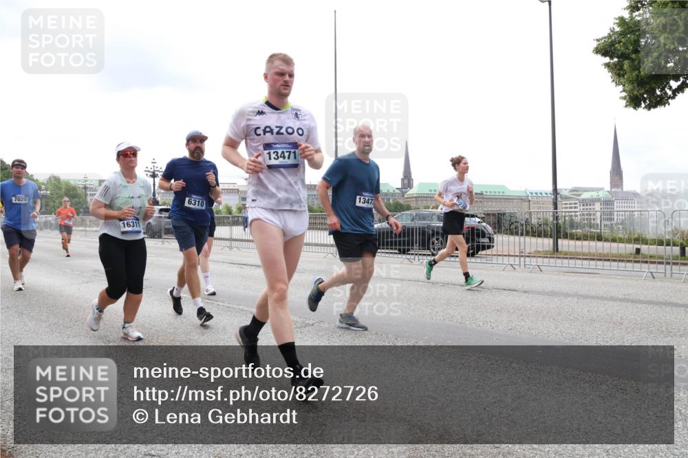 29.06.2025 - hella hamburg halbmarathon Lena Gebhardt http://msf.ph/oto/8272726 29.06.2025 10:34:55 Lombardsbrücke 7020, 16311, 6310, 13471, 1347, 1025, 1284, 1497, 1849, 2023, 2355, 2376, 2751, 3130, 3409, 3420, 4540, 4564, 4884, 5027, 5453, 6034, 6171, 6189, 6310, 6329, 6335, 6379, 6397, 6803, 6843, 7020, 7267, 7299, 7386, 7644, 7733, 7927, 8369, 8705, 8793, 9122, 9164, 9248, 9448, 9514, 10335, 10358, 10464, 10606, 10674, 11122, 11233, 11245, 11646, 12019, 12164, 12236, 12382, 12764, 15477, 16238, 16311, 16390, 16682, 18158 meine-sportfotos.de