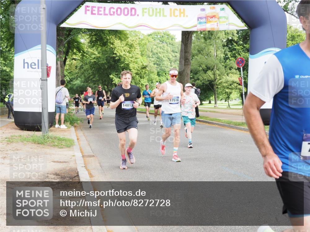 29.06.2025 - hella hamburg halbmarathon MichiJ http://msf.ph/oto/8272728 29.06.2025 10:31:24 Zwischen KM18-KM19 5011, 5506, 7026, 7865, 10251, 11177, 14813, 16224, 16333, 16648, 17403, 17516, 18680, 19009 meine-sportfotos.de