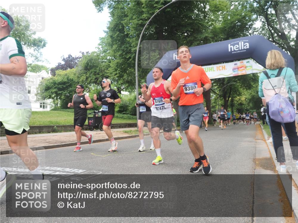 29.06.2025 - hella hamburg halbmarathon KatJ http://msf.ph/oto/8272795 29.06.2025 10:40:00 Zwischen KM18-KM19 1706, 2111, 2444, 2540, 3208, 4837, 5169, 5194, 6164, 6390, 7130, 7786, 8390, 8447 meine-sportfotos.de