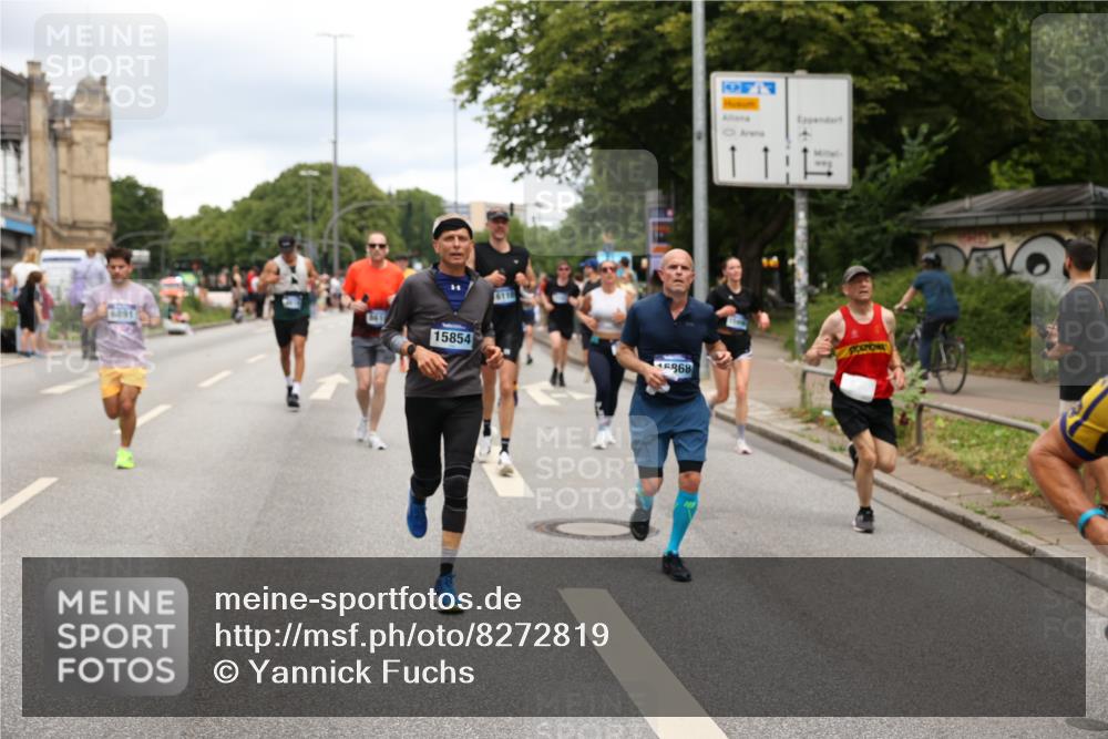 29.06.2025 - hella hamburg halbmarathon Yannick Fuchs http://msf.ph/oto/8272819 29.06.2025 10:49:12 20KM 1120, 1143, 2029, 2252, 2448, 3037, 3256, 4249, 4616, 4868, 4897, 4903, 5021, 6355, 6891, 6938, 7221, 8618, 8691, 10044, 10188, 10582, 11231, 11568, 12248, 12483, 12526, 12544, 12584, 13234, 13236, 13267, 13470, 14750, 14834, 14845, 14909, 15300, 15854, 15868, 15896, 16108, 16110, 16213, 16327, 16334, 16609, 17603, 17940, 18031, 18190, 18290, 19047 meine-sportfotos.de