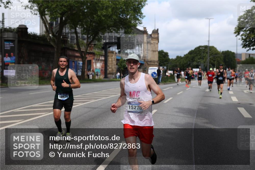 29.06.2025 - hella hamburg halbmarathon Yannick Fuchs http://msf.ph/oto/8272863 29.06.2025 10:37:04 20KM 1312, 1353, 1700, 2233, 4235, 4823, 5436, 6721, 6770, 7035, 7448, 7693, 7734, 7765, 7865, 9371, 9833, 10216, 10469, 11907, 12839, 13446, 14447, 14560, 14811, 14813, 15095, 15175, 15270, 15297, 15301, 15535, 16295, 16333, 16507, 16626, 16660, 16677, 17000, 17016, 17177, 17363, 17733, 17864, 17911, 18275, 18330, 18559, 18632, 18659, 18680, 18920 meine-sportfotos.de