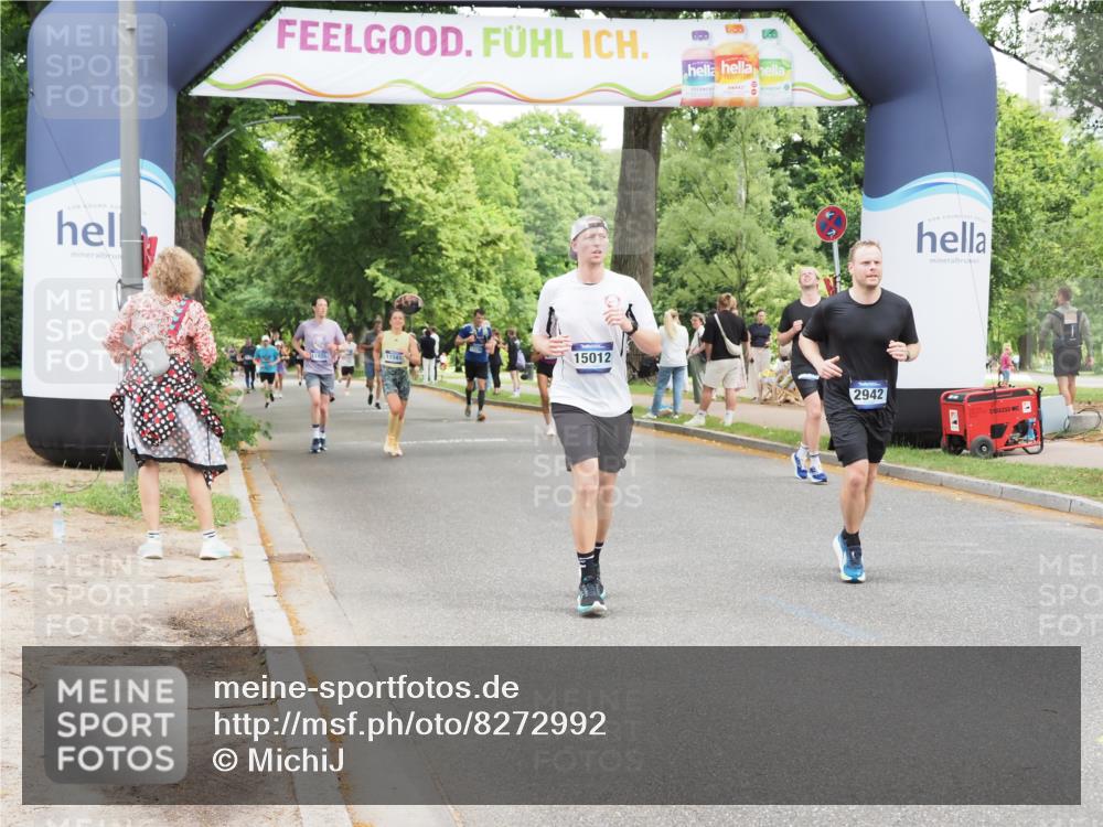 29.06.2025 - hella hamburg halbmarathon MichiJ http://msf.ph/oto/8272992 29.06.2025 10:56:05 Zwischen KM18-KM19 2942, 3025, 3262, 9674, 12653, 15012, 18616, 18617 meine-sportfotos.de