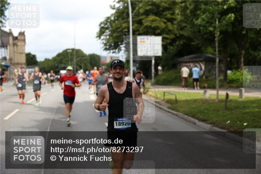 29.06.2025 - hella hamburg halbmarathon Yannick Fuchs http://msf.ph/oto/8273297 29.06.2025 10:37:09 20KM 1353, 1675, 1700, 1735, 2233, 4235, 5011, 5124, 5436, 7035, 7448, 7734, 7765, 7865, 9364, 9371, 9534, 9833, 10216, 10469, 11907, 12839, 13446, 14226, 14447, 14560, 14813, 15095, 15175, 15255, 15270, 15297, 15301, 15535, 16295, 16333, 16626, 16660, 16677, 17000, 17177, 17733, 17864, 17911, 18004, 18275, 18304, 18559, 18632, 18659, 18680, 18920 meine-sportfotos.de
