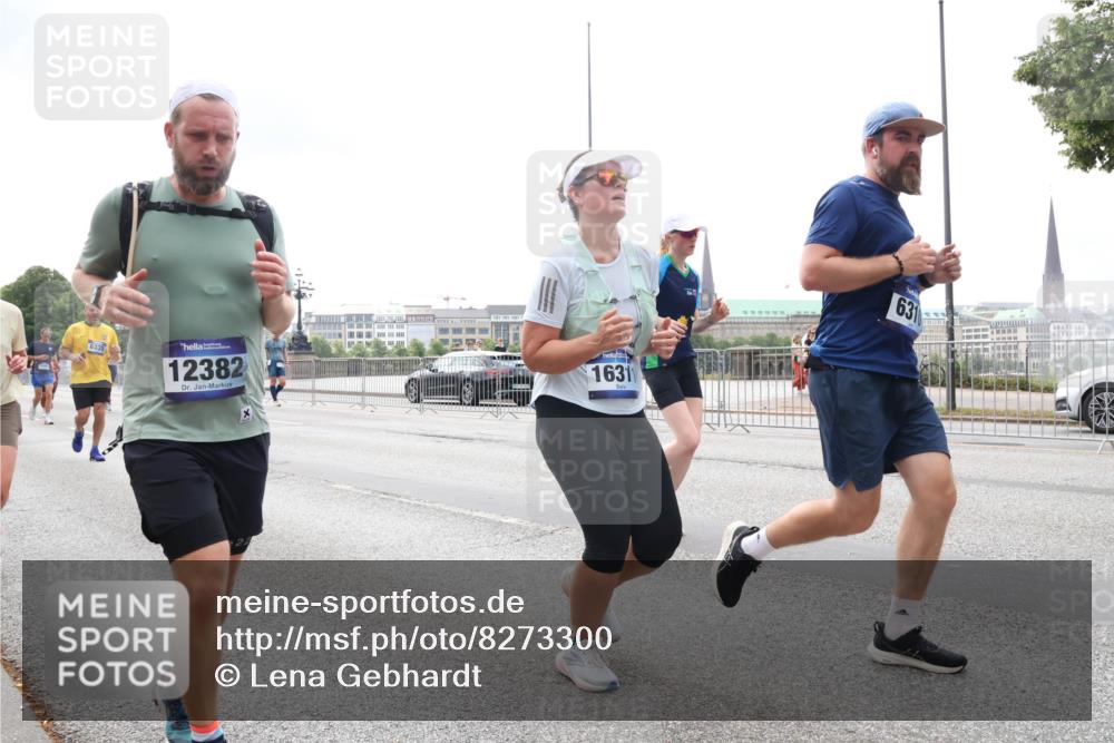 29.06.2025 - hella hamburg halbmarathon Lena Gebhardt http://msf.ph/oto/8273300 29.06.2025 10:34:56 Lombardsbrücke 6335, 12382, 16311, 631, 1025, 1284, 1497, 1849, 2023, 2355, 2376, 2751, 3130, 3409, 3420, 4564, 4884, 5027, 5453, 6034, 6171, 6189, 6310, 6329, 6335, 6379, 6397, 6803, 6843, 7020, 7267, 7299, 7386, 7644, 7733, 7927, 8369, 8705, 8793, 9122, 9164, 9248, 9448, 9514, 10335, 10358, 10464, 10606, 10674, 11122, 11233, 11245, 11646, 12019, 12164, 12236, 12382, 12764, 15477, 16238, 16311, 16390, 16682 meine-sportfotos.de