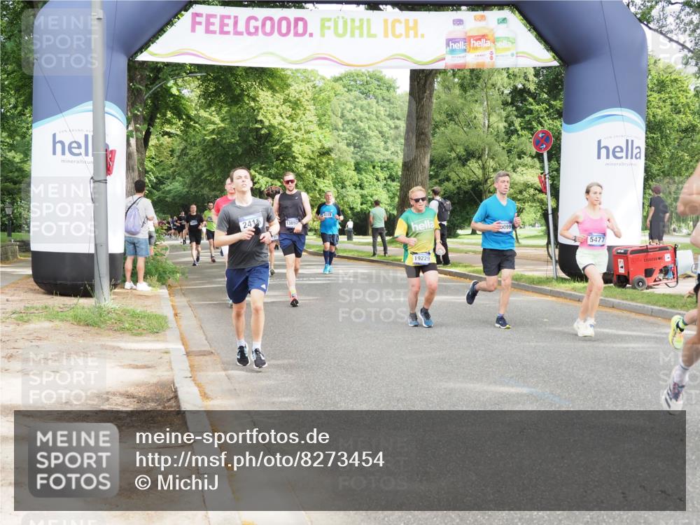 29.06.2025 - hella hamburg halbmarathon MichiJ http://msf.ph/oto/8273454 29.06.2025 10:31:27 Zwischen KM18-KM19 2415, 4080, 5477, 7026, 7865, 9114, 9534, 10099, 10251, 13897, 14813, 16224, 16648, 17403, 17516, 18680, 19009, 19229 meine-sportfotos.de