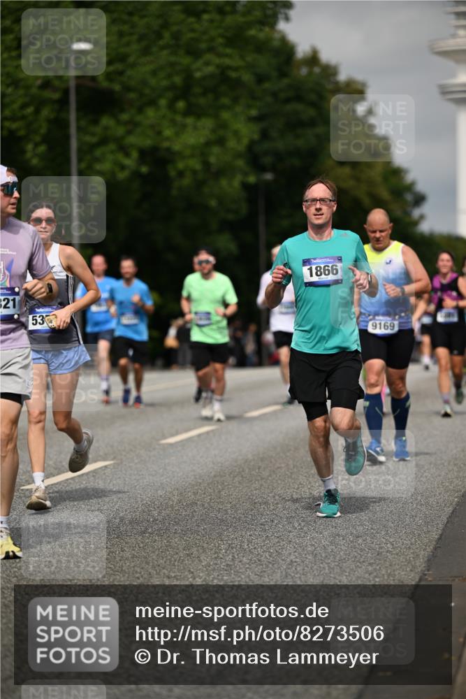 29.06.2025 - hella hamburg halbmarathon Dr. Thomas Lammeyer http://msf.ph/oto/8273506 29.06.2025 10:15:23 Kennedybrücke 1166, 1531, 1866, 1992, 4227, 5254, 5379, 5990, 5991, 7571, 9169, 9191, 10372, 10428, 11321 meine-sportfotos.de