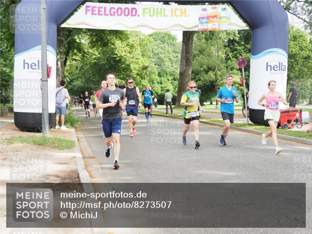 29.06.2025 - hella hamburg halbmarathon MichiJ http://msf.ph/oto/8273507 29.06.2025 10:31:27 Zwischen KM18-KM19 2415, 4080, 5477, 7026, 7865, 9114, 9534, 10099, 10251, 13897, 14813, 16224, 16648, 17403, 17516, 18680, 19009, 19229 meine-sportfotos.de